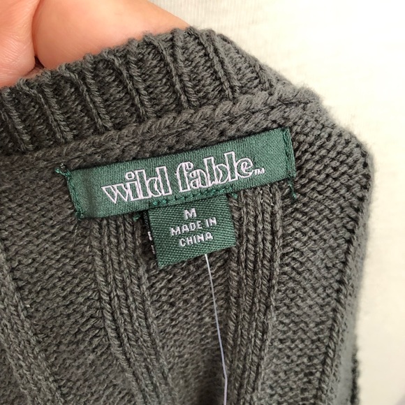 Wild Fable Cypress Green Crop Button Front Sweater - Picture 7 of 9